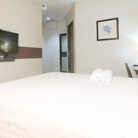 Lorenzzo Suites Hotel Makati City Eksteriør bilde